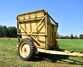 Remorque side dump 5,5 tonnes (#3)