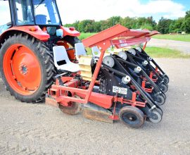 Grégoire-Besson transplanter for onion (#3)