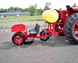 Mechanical 1000B-3 Transplanter for garlic and bare roots