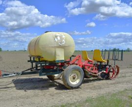 Mechanical 4000 transplanter