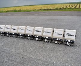 Gandy 45-lb capacity row crop applicator