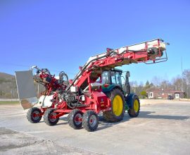 Univerco G4 carrot harvester