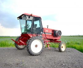 CaseIH 8830 pour sarcleur frontal
