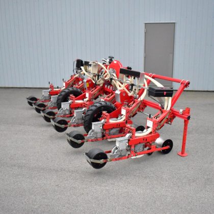 Agricola SNT-3 pneumatic planter