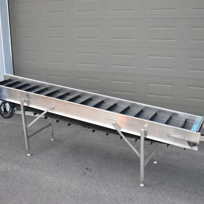 Convoyeur-élévateur en inox